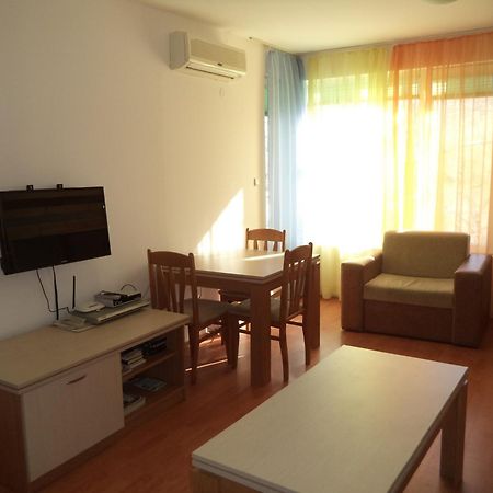 Guest apartment Dental Space Sunny Beach Eksteriør billede